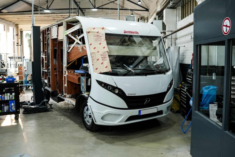 Ihre Lack- und Karosseriewerkstatt für Reisemobile in Dormagen - Zwischen Köln und Düsseldorf