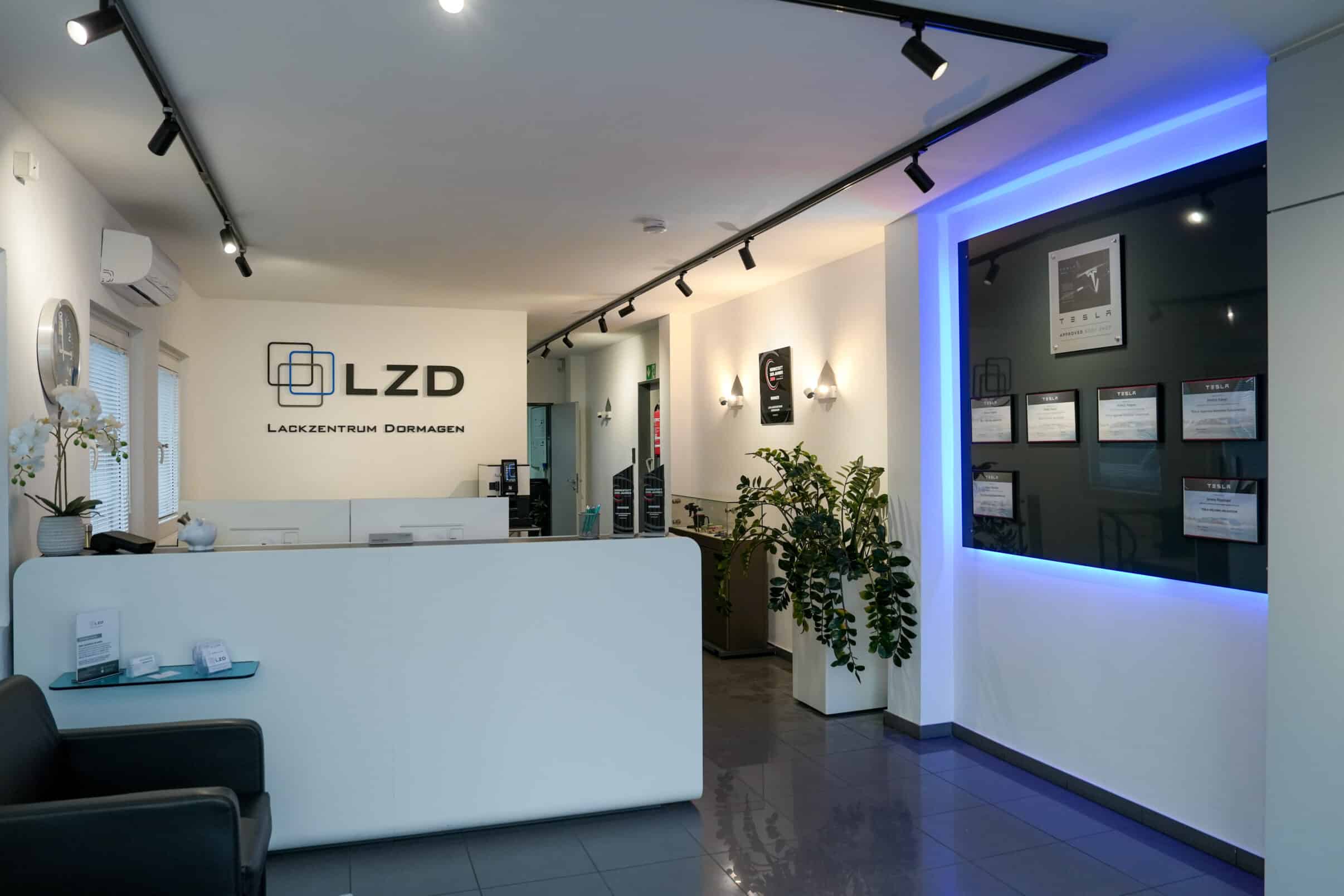 Informationen über das Lackzentrum Dormagen